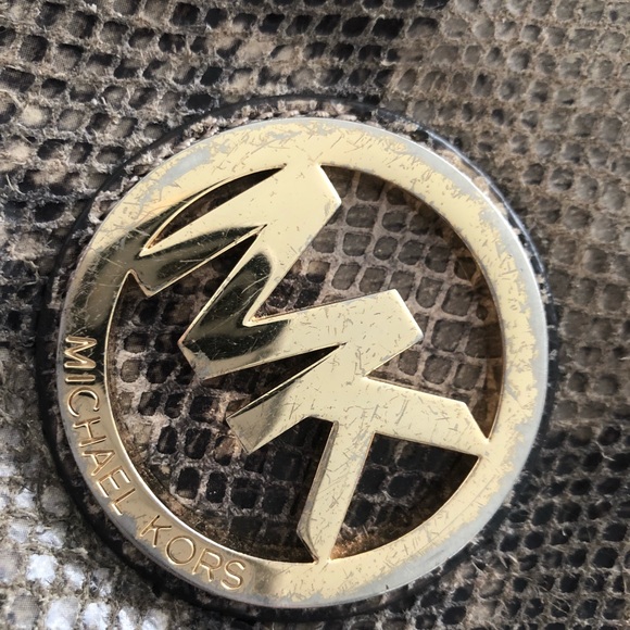 Authentic Michael Kors python wristlet - Picture 7 of 8